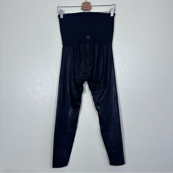 Beyond the Bump Coated Maternity Leggings in Black Size S - Picture 13 of 13